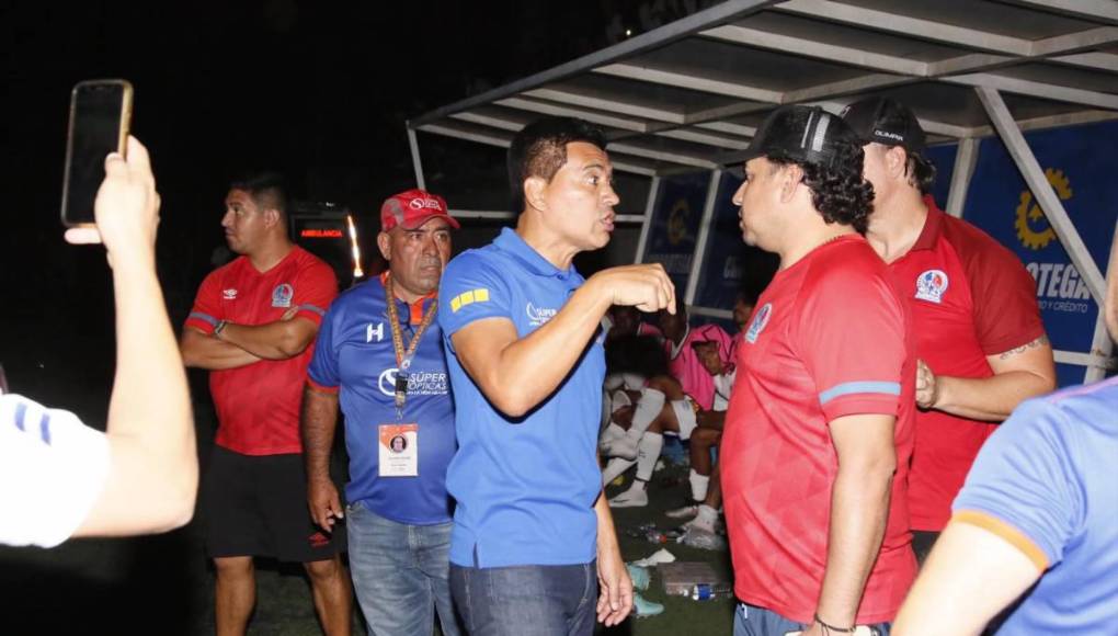 El enfado de Troglio tras la suspensión de UPN-Olimpia y respuesta del técnico de UPN