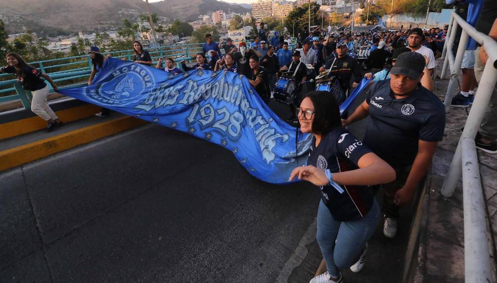 Motagua-Olimpia: Zafarrancho en las afueras del Nacional previo al Clásico