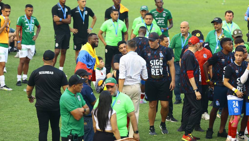 Marathón entre llanto y tristeza luego de no poder coronarse ante Olimpia en el Yankel