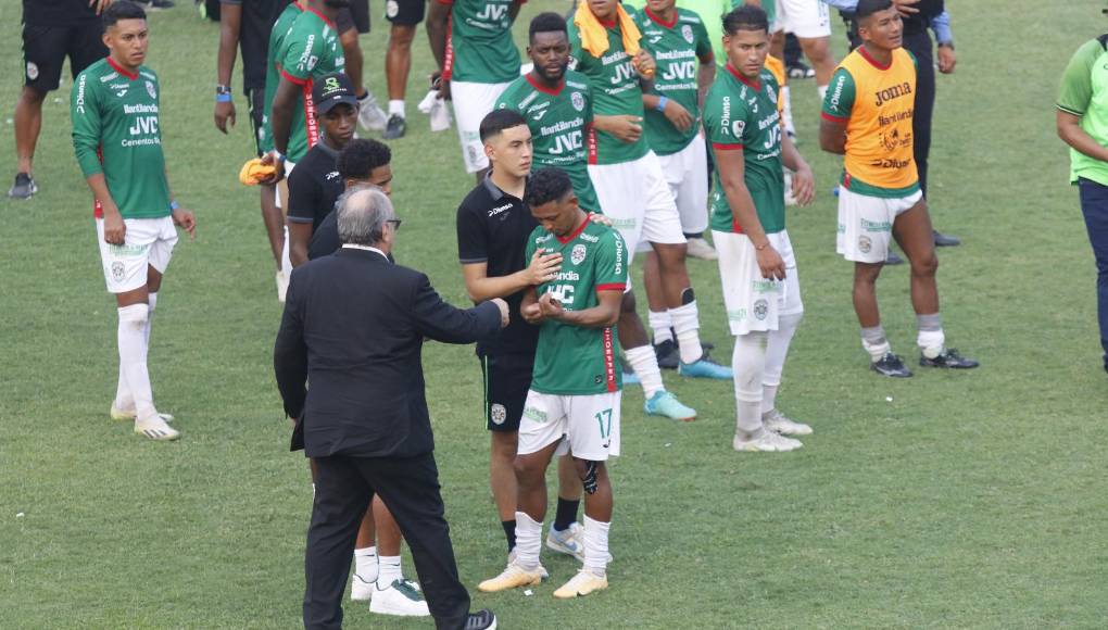 Marathón entre llanto y tristeza luego de no poder coronarse ante Olimpia en el Yankel