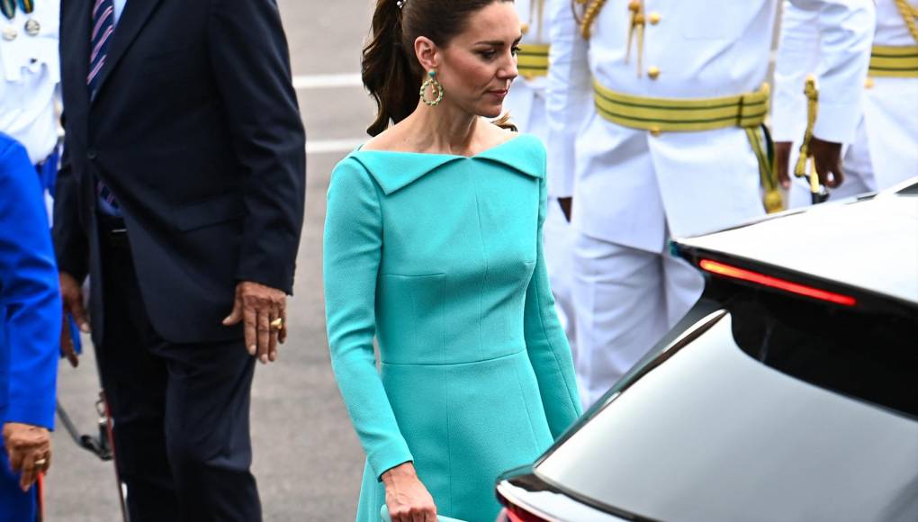 Los “guiños” de vestuario de Kate Middleton durante su viaje por el Caribe