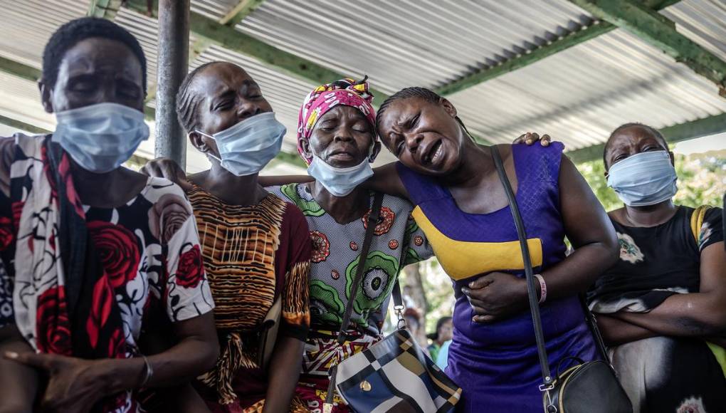 Un año después, cadáveres de víctimas de ayuno mortal son entregados a familias