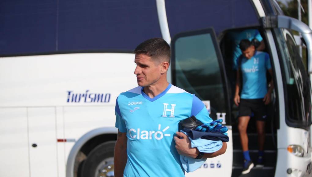 Honduras sigue concentra pensando en Costa Rica ¿Y ‘Buba’ López?