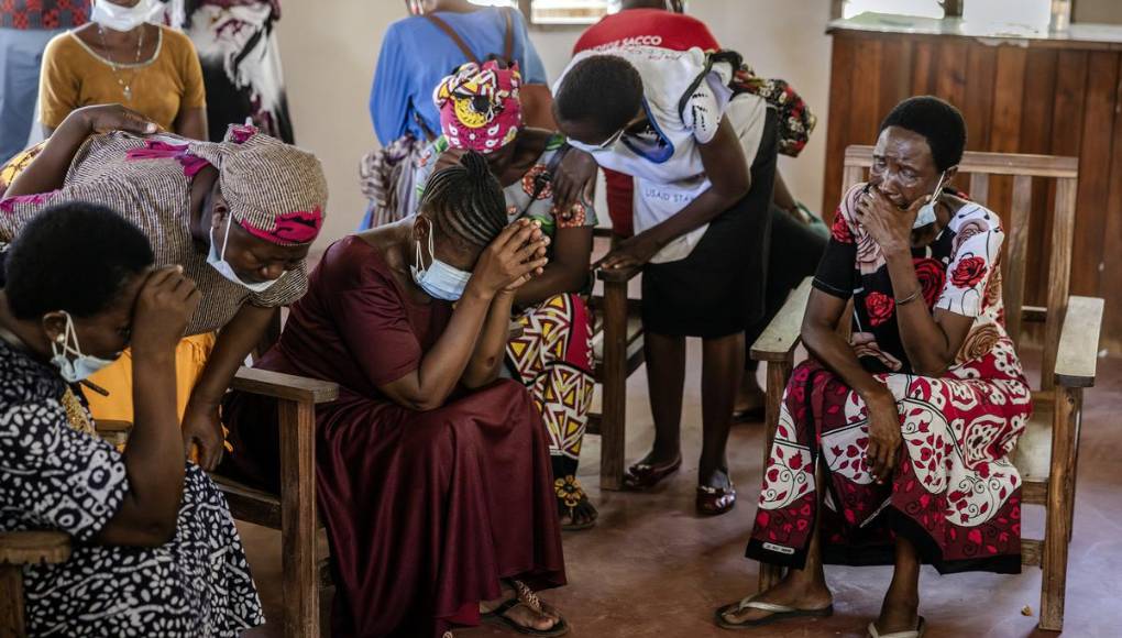Un año después, cadáveres de víctimas de ayuno mortal son entregados a familias