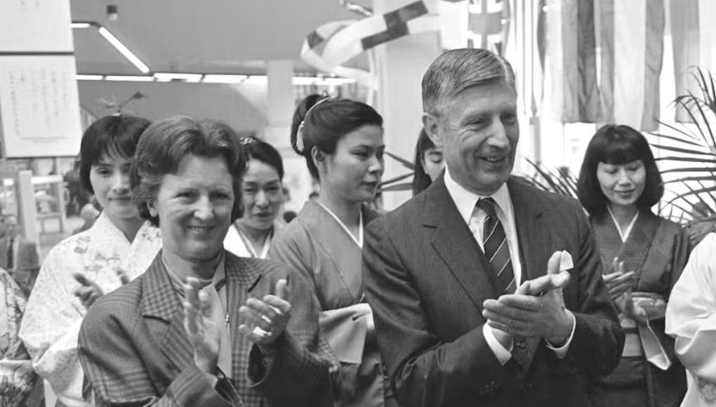 Ex primer ministro holandés y su esposa se someten a eutanasia conjunta