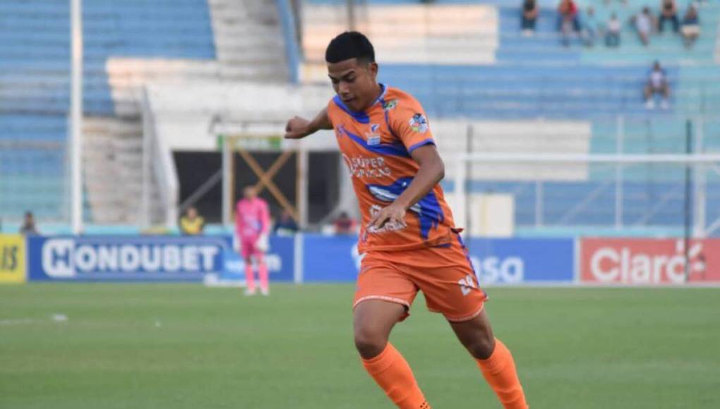 Extranjeros y mundialista: ¡20 jugadores que se quedaron sin contrato en Liga Nacional!