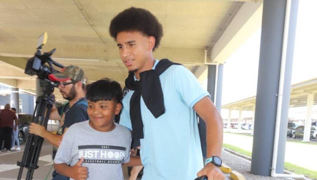 Tras cuestionable desempeño, Selección de Honduras arriba en Palmerola