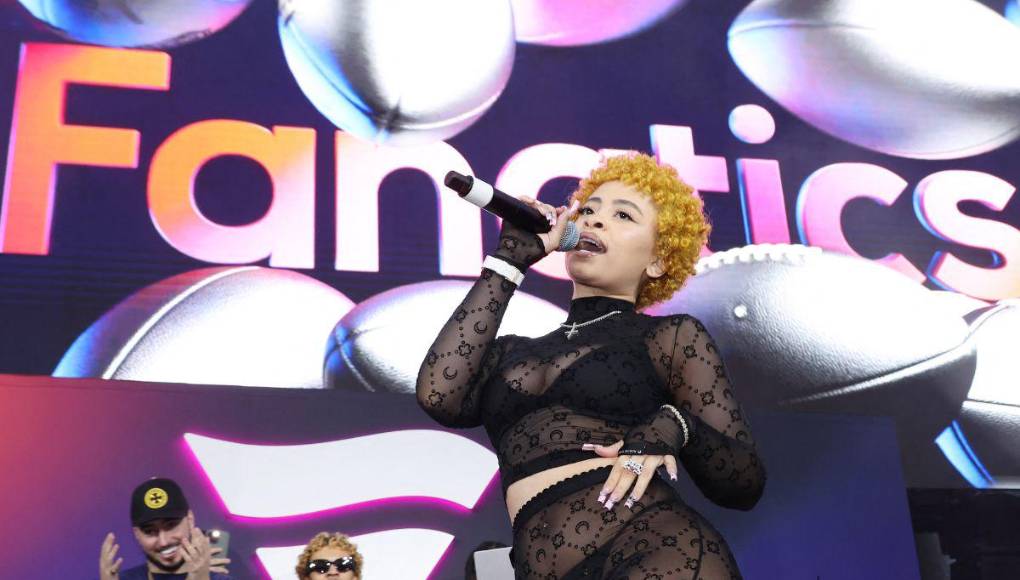 Los looks de Taylor Swift, Ice Spice y Blake Lively para el Super Bowl 2024