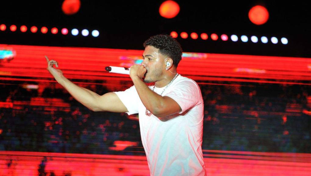 Myke Towers en Honduras: las mejores imágenes que dejó el concierto