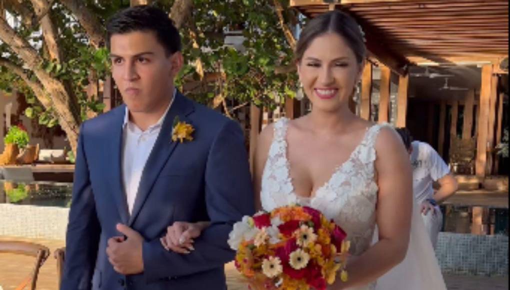 Así fue la romántica boda de Kritza Pérez y Jaime Perelló en Roatán