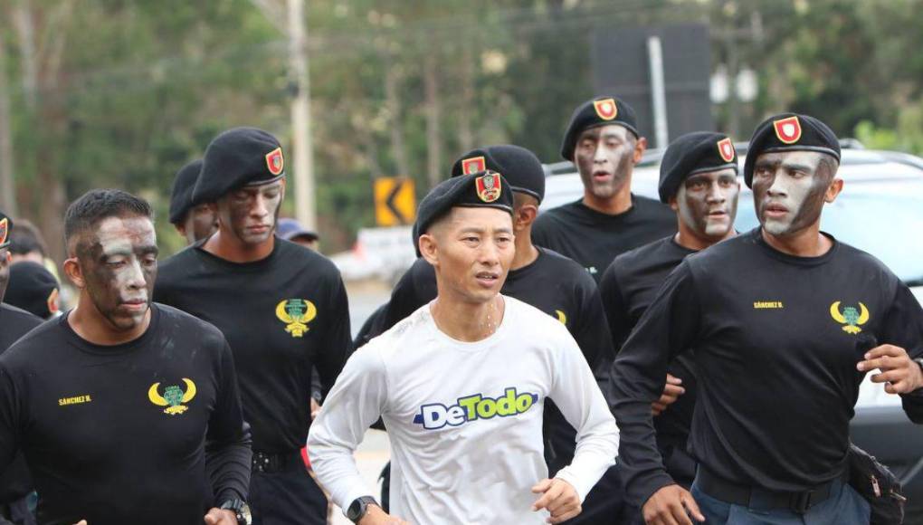 El cansancio y sudor de Shin Fujiyama, a pocos kilómetros de Tegucigalpa