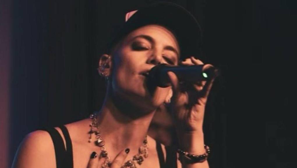 Canción de joven con cáncer terminal es tendencia; fondos serán para su hijo