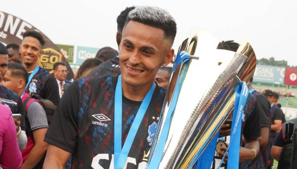 Foto “a lo Ancelotti” y dedicatorias: así festejó Olimpia la conquista de la 38