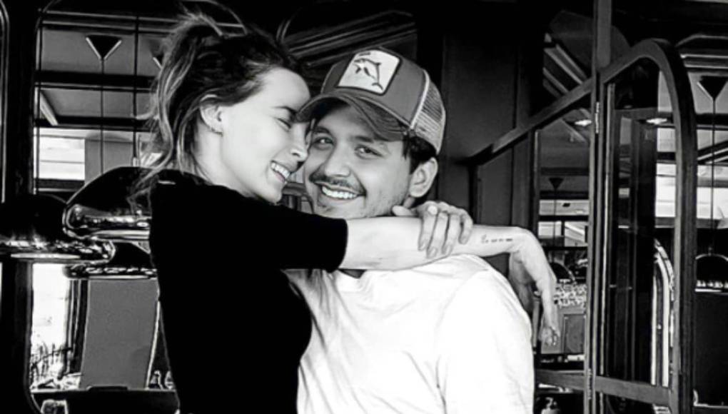 Nodal habla de su relación con Belinda: “todo pasa por algo en la vida”