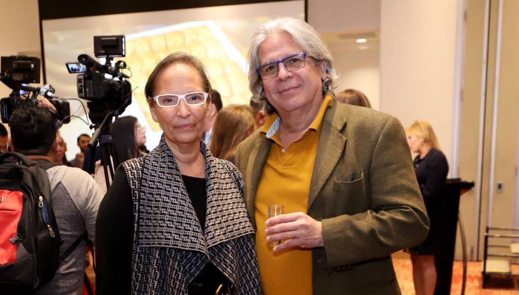 Japón brinda por el natalicio de su majestad, el emperador Naruhito