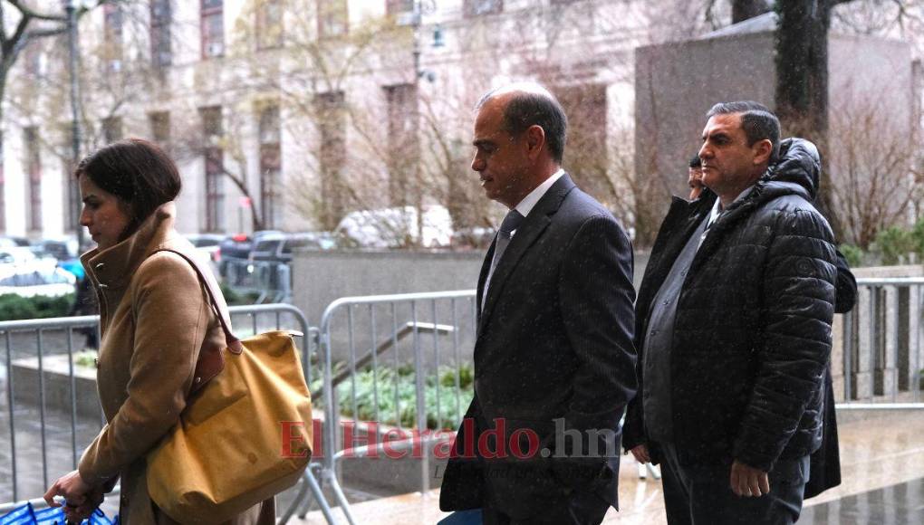 Así ingresaron los testigos de la defensa de JOH a la Corte de Nueva York