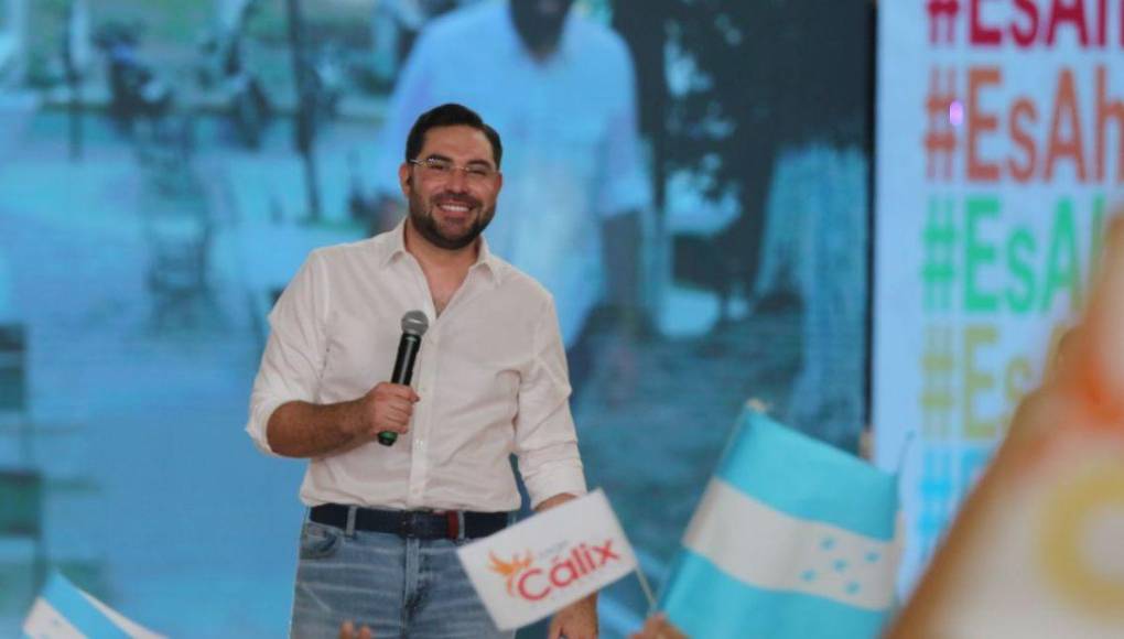 Jorge Cálix oficializa su precandidatura: “Libre no le pertenece a una familia”