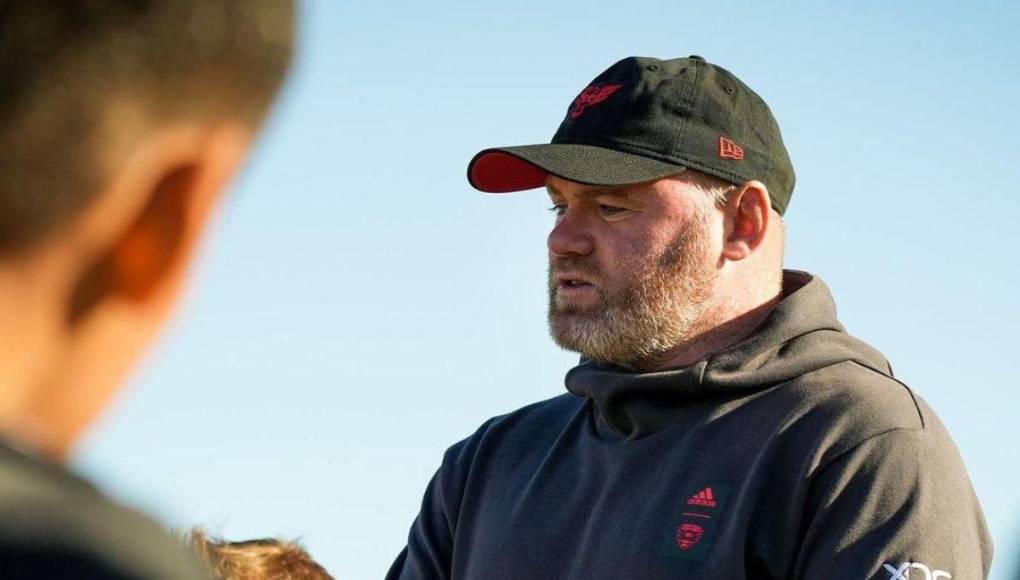 Así luce Wayne Rooney a la misma edad que Cristiano Ronaldo