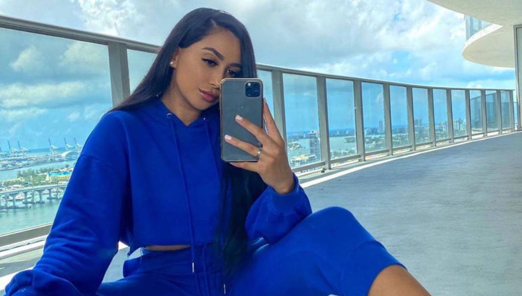 Ella es la misteriosa mujer con la que Peso Pluma habría engañado a Nicki Nicole