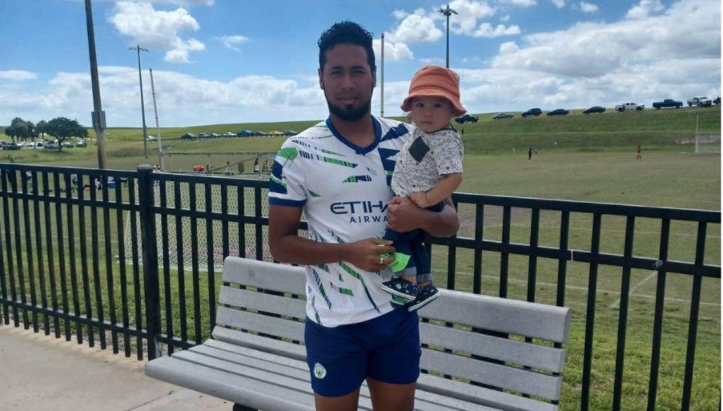 Futbolista hondureño que se fue ‘mojado’ es fichado por equipo en Estados Unidos