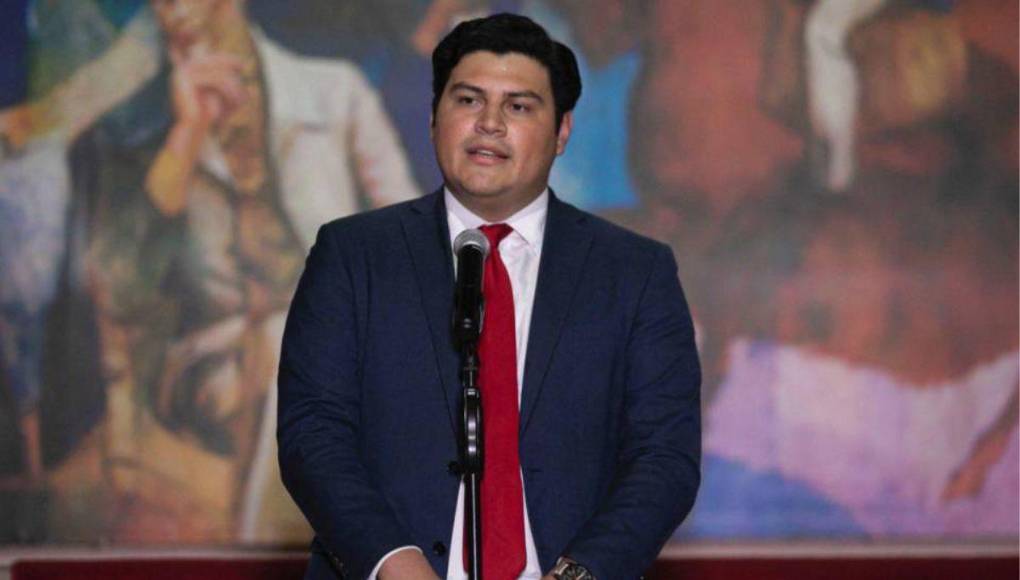 ¿Por qué Xiomara Castro cuestionó a su hijo “Melito” en redes sociales?