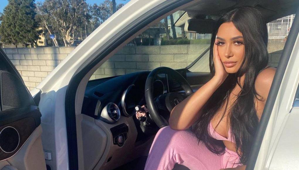 Ella es la misteriosa mujer con la que Peso Pluma habría engañado a Nicki Nicole