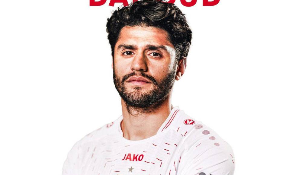 FICHAJES: Choco Lozano en Almeria, Cadiz con cambios y Pellistri sale del United