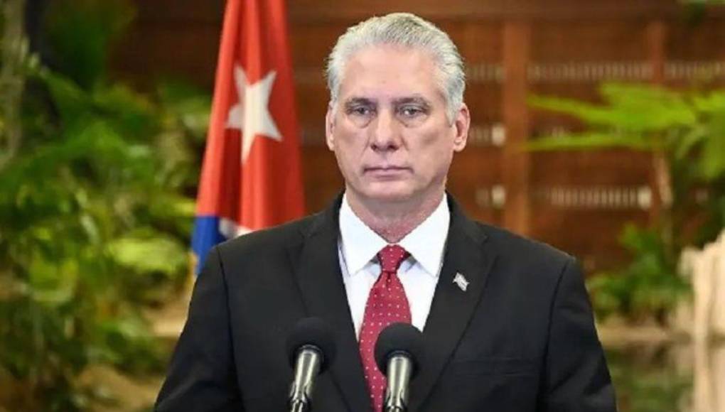 Cubanos salen a las calles en protesta por la escasez y apagones