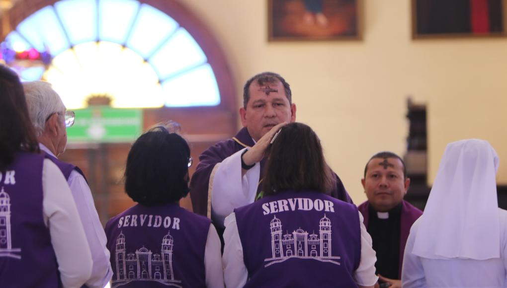 Así vivió la comunidad católica el Miércoles de Ceniza y el inicio de la Cuaresma