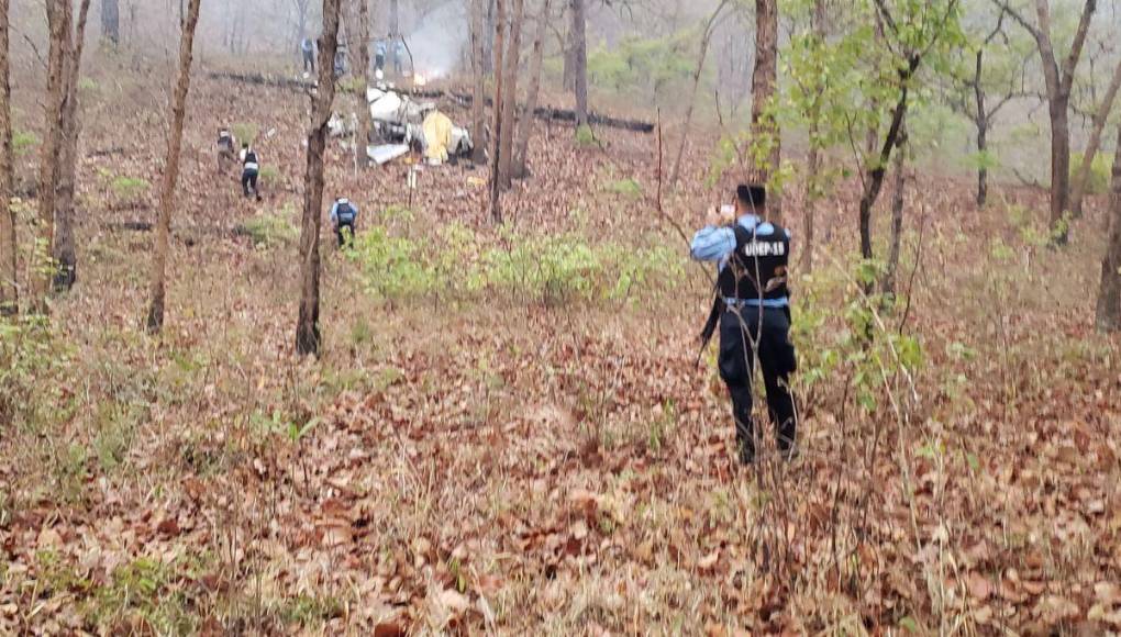 Así fue la dura travesía para llegar hasta avioneta accidentada del empresario Alan Flores