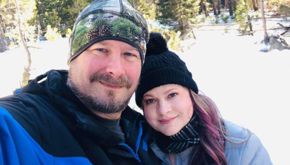 Pareja es arrestada en Texas; se grababan teniendo relaciones con su perro