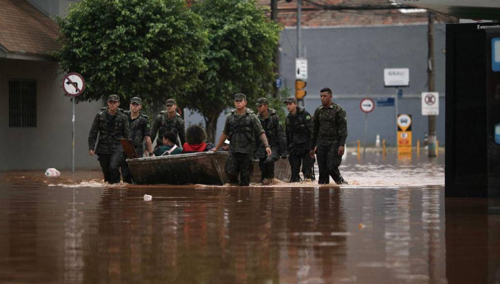Inundaciones en el sur de Brasil: más de 50 muertos y decenas de desaparecidos