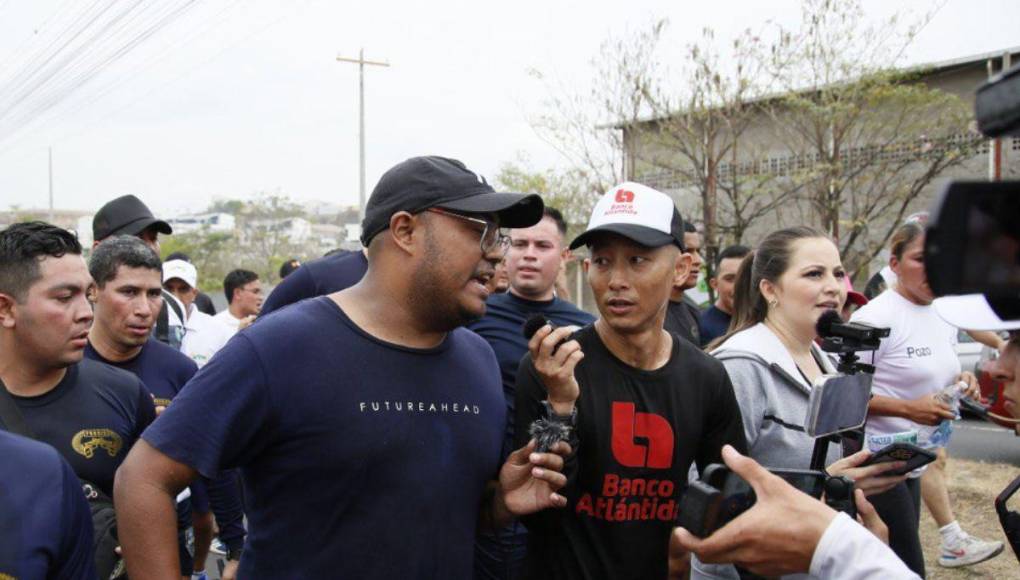 ¿Qué influencers acompañan a Shin Fujiyama en el último día de la carrera de 250 kilómetros?