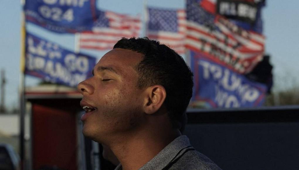 Bautizos, oración y firme rechazo a migrantes: así se apostó en la frontera el llamado “Ejército de Dios”