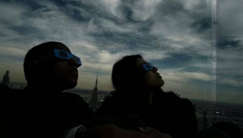 Así se vio el eclipse solar total en distintas partes del mundo