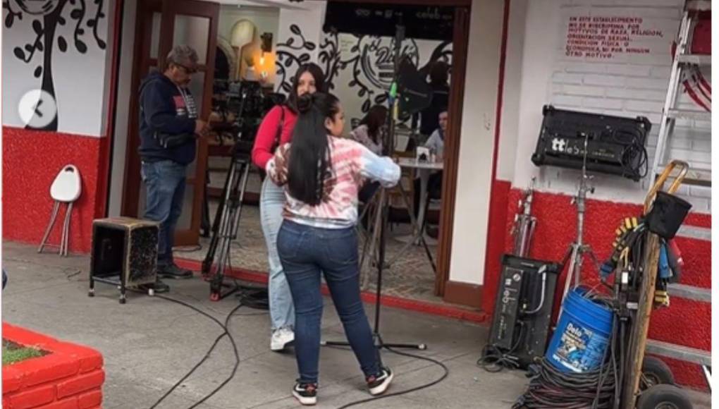 Roxana Somoza cumple sueño de visitar el café de ‘Como dice el dicho’ en México