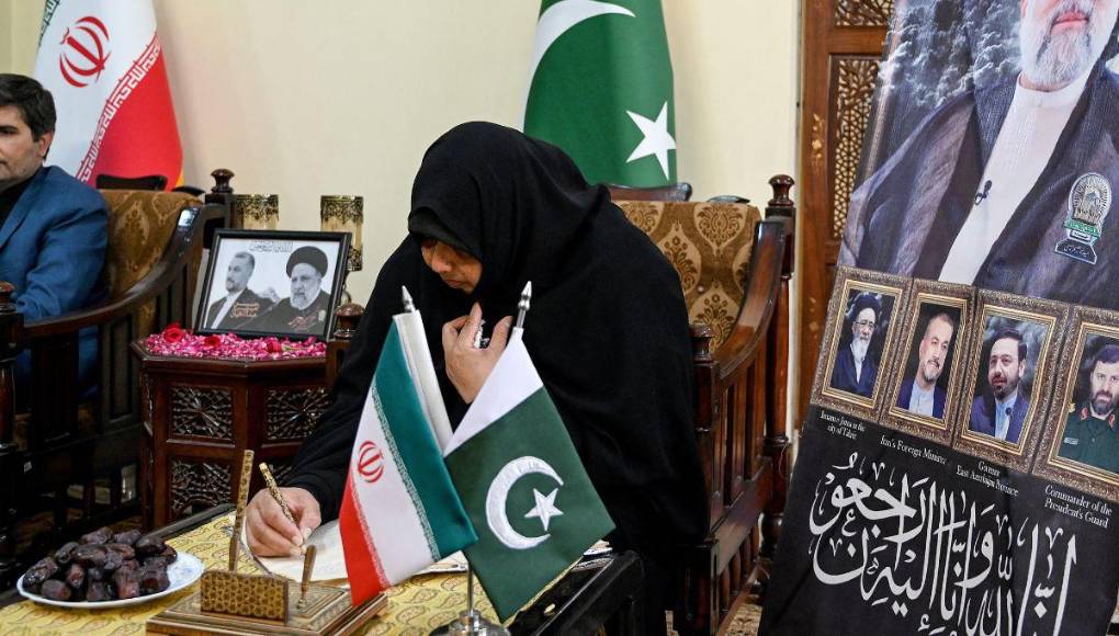 Irán comienza ceremonias fúnebres para el presidente Ebrahim Raisi