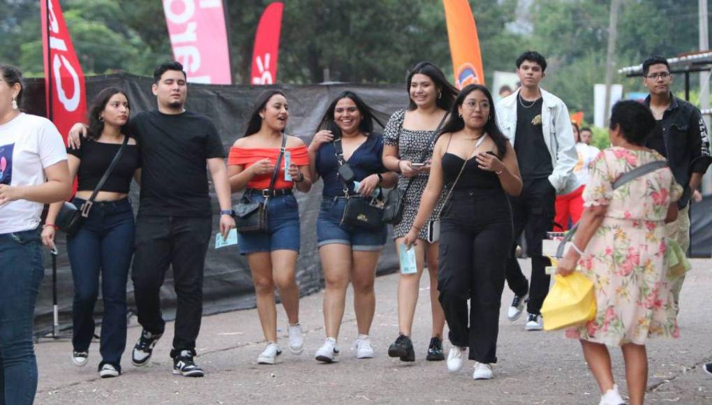 Capitalinos disfrutan de “La Fiesta”, el festival de música más grande de Honduras