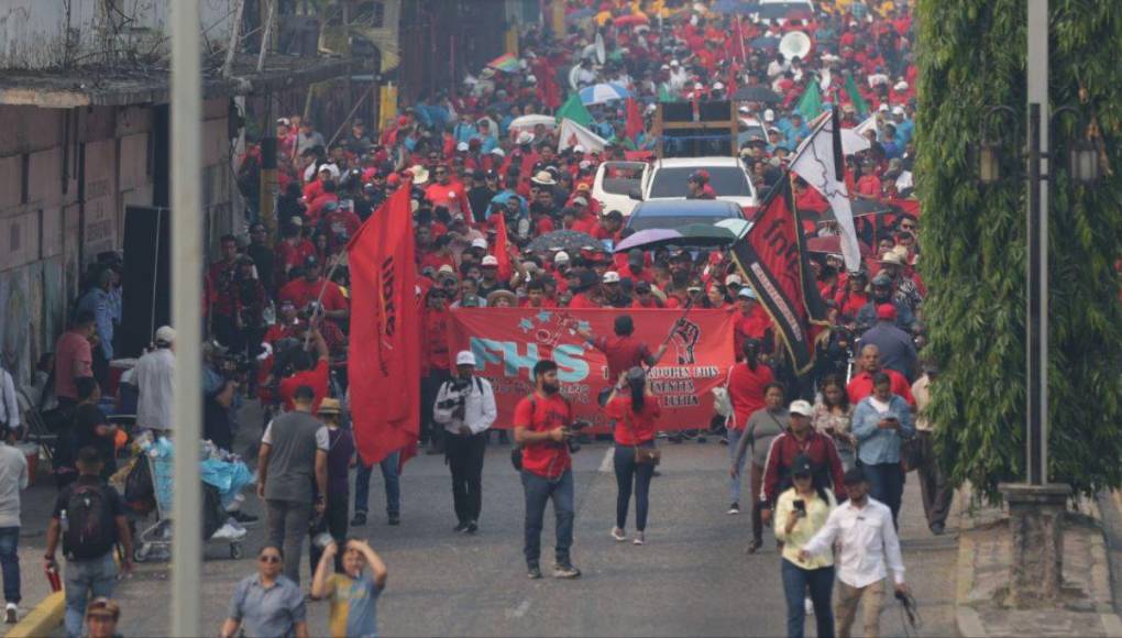 Las mejores imágenes de la marcha del Día del Trabajo en Tegucigalpa