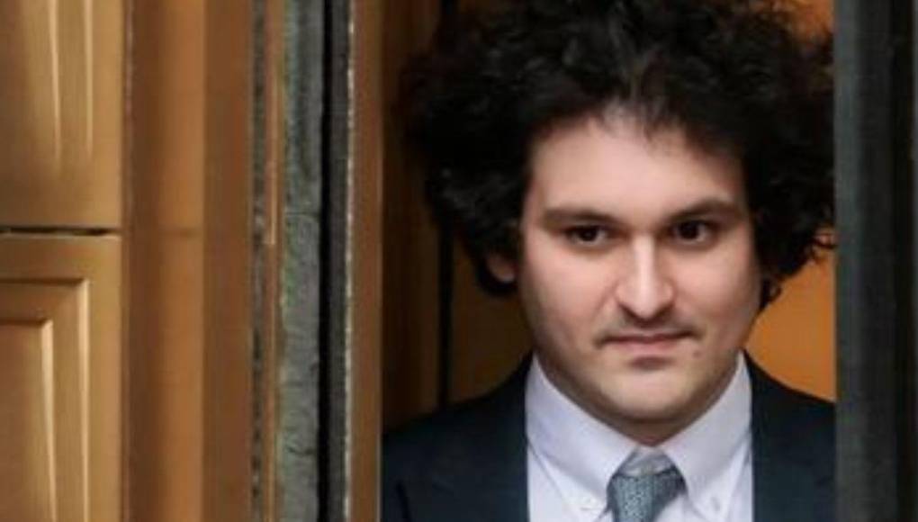 ¿Quién es el “rey de las criptomonedas” que acompañaba a JOH en su celda?