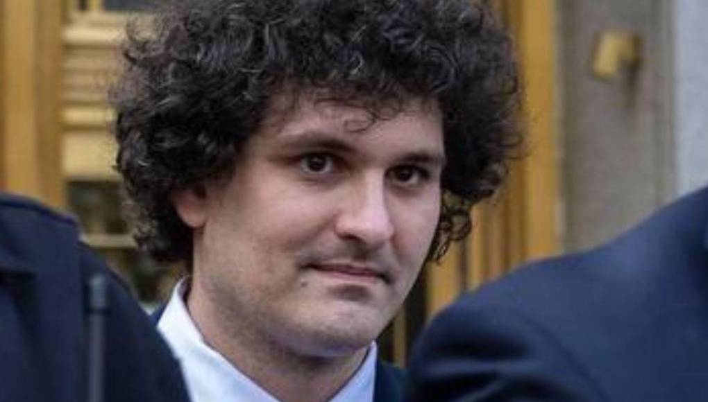 ¿Quién es el “rey de las criptomonedas” que acompañaba a JOH en su celda?