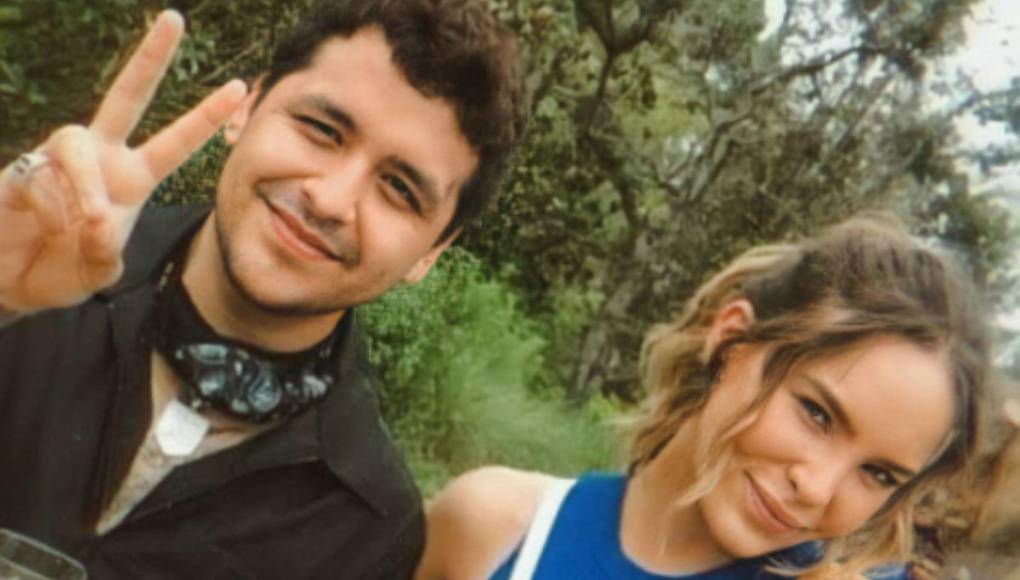 Nodal habla de su relación con Belinda: “todo pasa por algo en la vida”