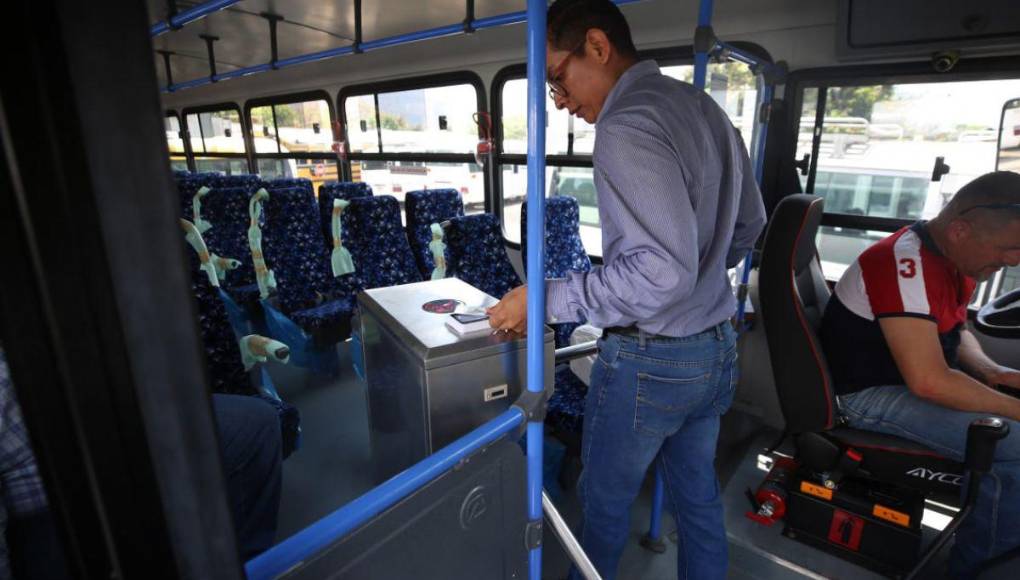 WIFI gratis, cámaras y asientos reclinables tienen los nuevos buses urbanos de la capital