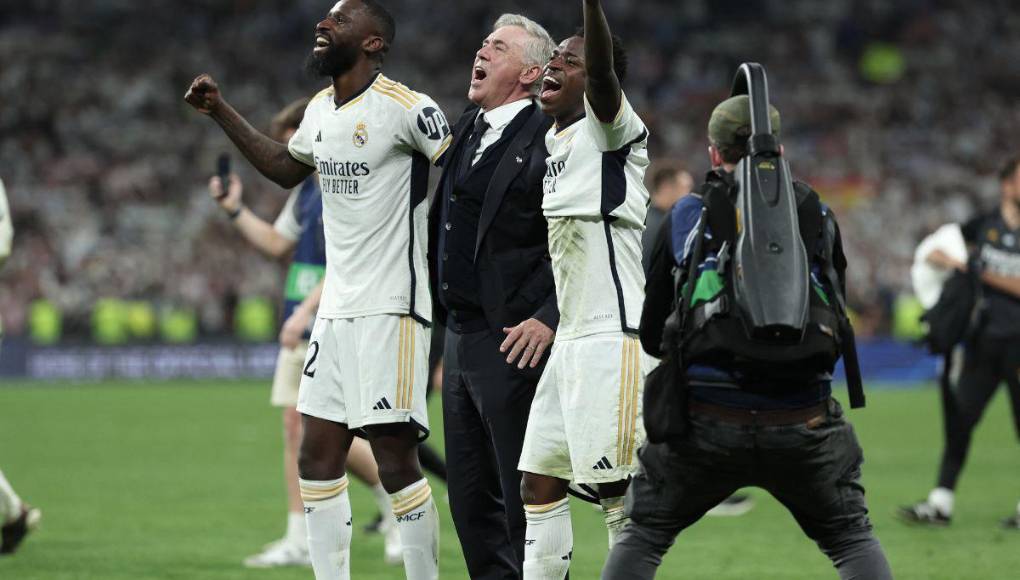 Heroico Joselu y Ancelotti desatado: eufórica celebración del Real Madrid