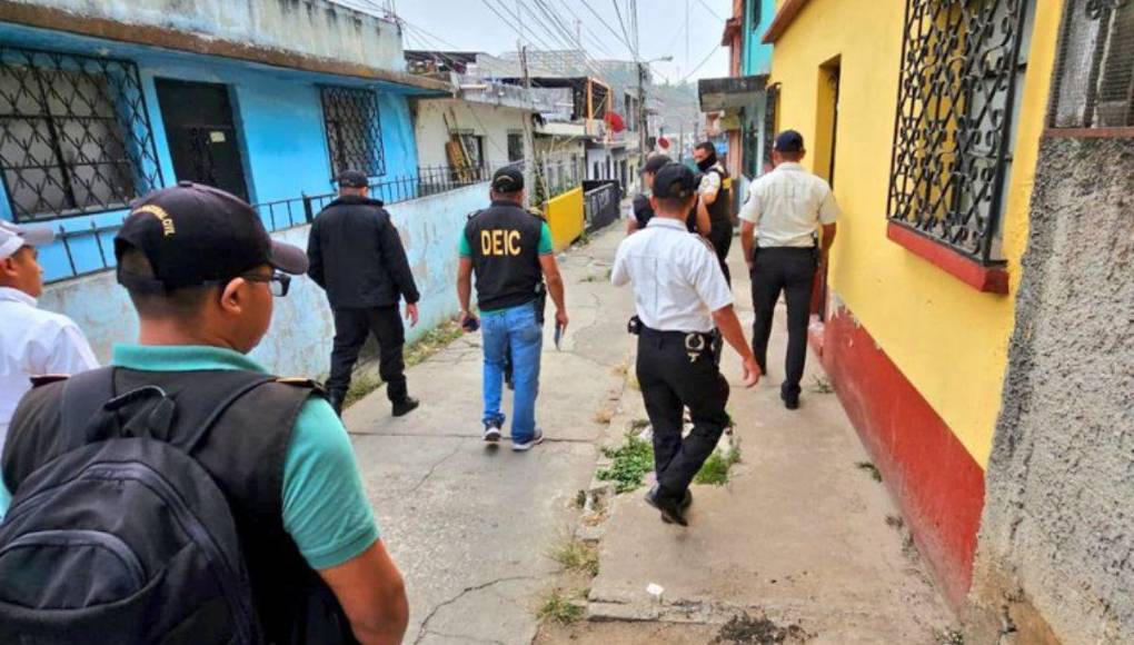 Con caravana despiden a Farruko Pop, artista torturado y asesinado en Guatemala