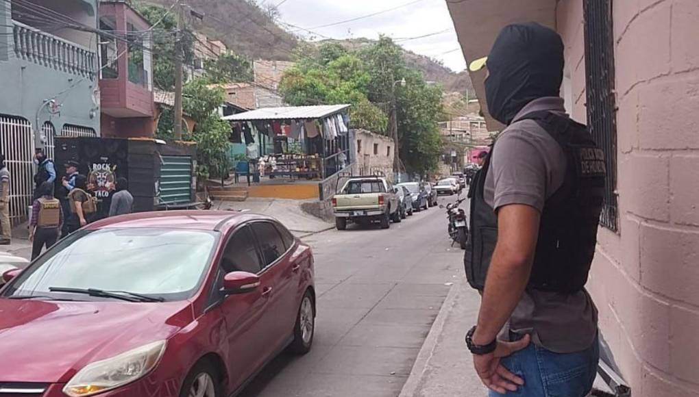 Decomisan cámaras de vigilancia en barrio El Chile, sospechosas de pertenecer a pandillas