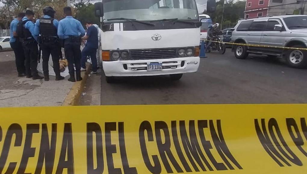 Lo que se sabe del violento asalto en bulevar FFAA que dejó a un pasajero muerto