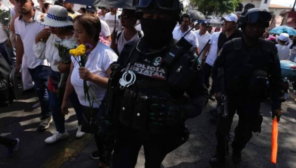 “Ayúdame a encontrar la tranquilidad”: Madre de Camila, niña asesinada en México durante entierro