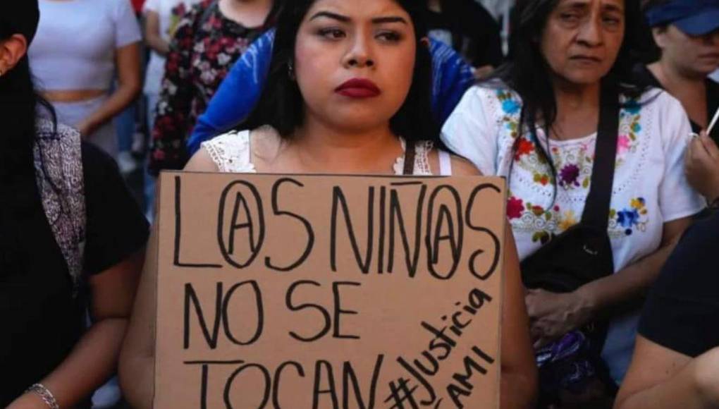 “Ayúdame a encontrar la tranquilidad”: Madre de Camila, niña asesinada en México durante entierro