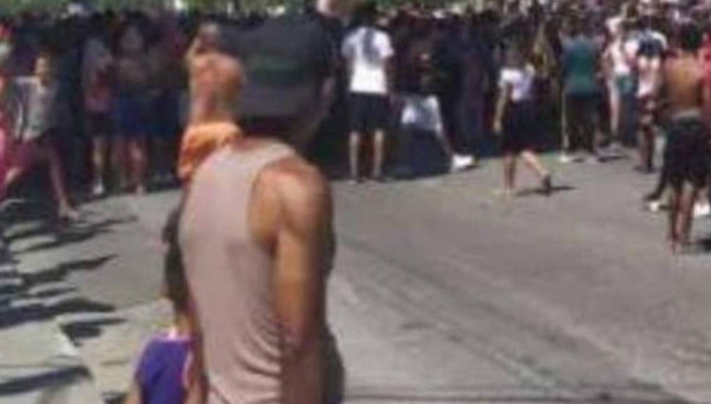 Cubanos salen a las calles en protesta por la escasez y apagones